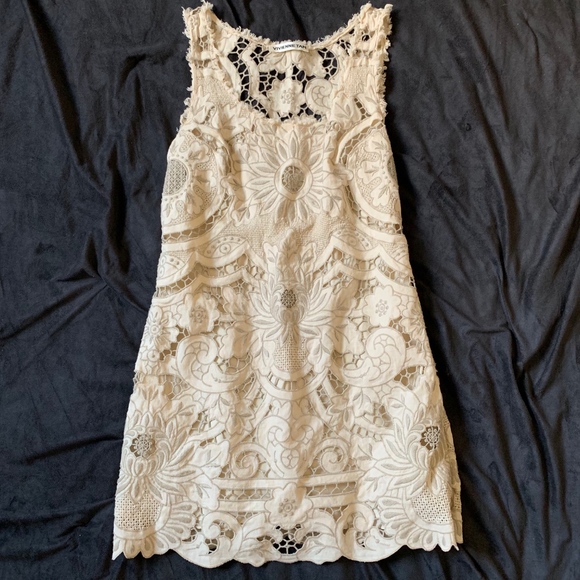 Vivienne Tam Dresses & Skirts - Vivienne Tam Tan Lace Sleeveless Dress